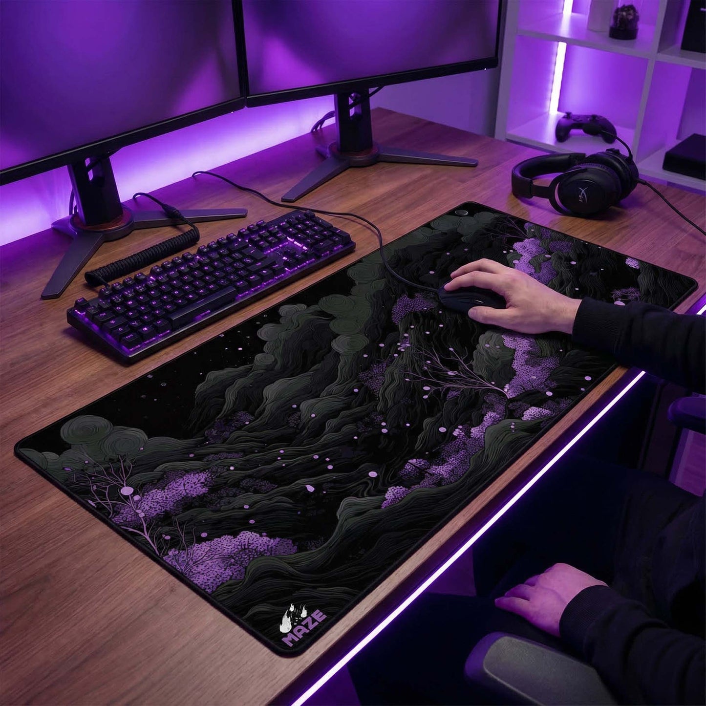 MAZE Light Serie 2 – Nebulous GBP 2XL Extended Gaming Desk Mat